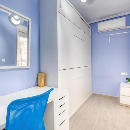 Beautiful In With Kitchen Holiday home *