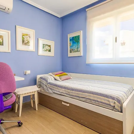 Beautiful In With Kitchen Holiday home *
